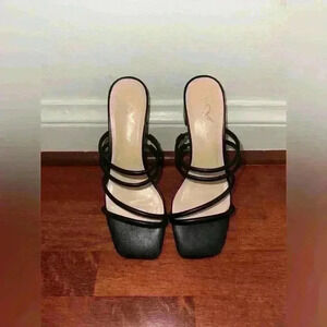 Athlefit Black Double Strap Block Heels in Black, new